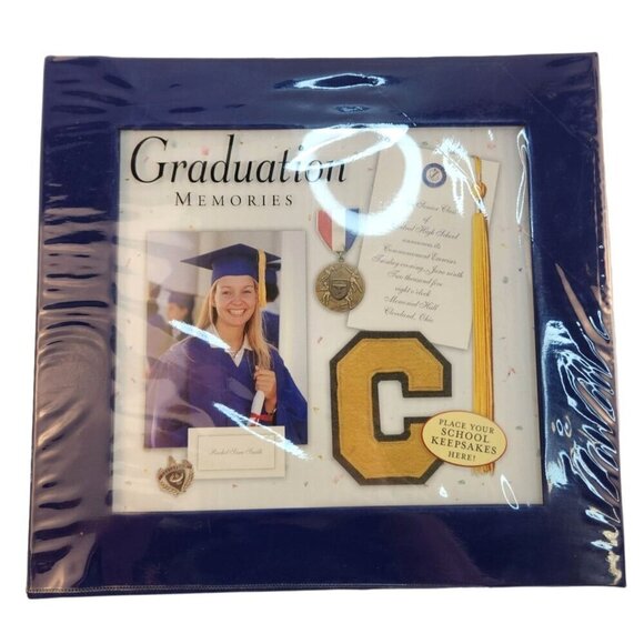 Graduation Memories Scrapbook & Photo Album Expandable Collection With Protectiv - Picture 2 of 14